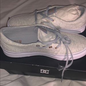 Dc trase tx shoes size 5